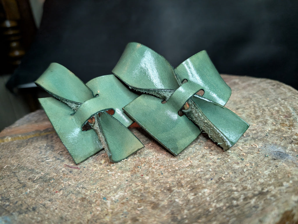 Curtain ties, slotted, teal